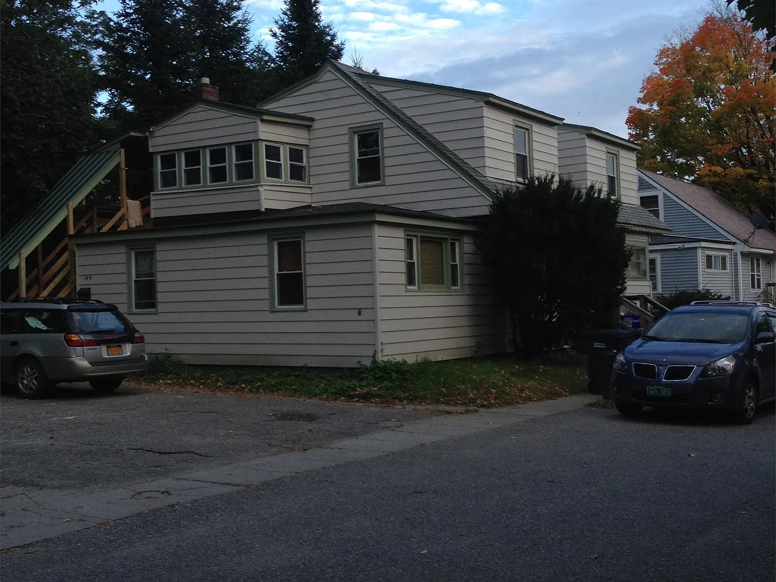 2 bed, 1.0 bath, 900 sqft, $2,200 — Photo 1