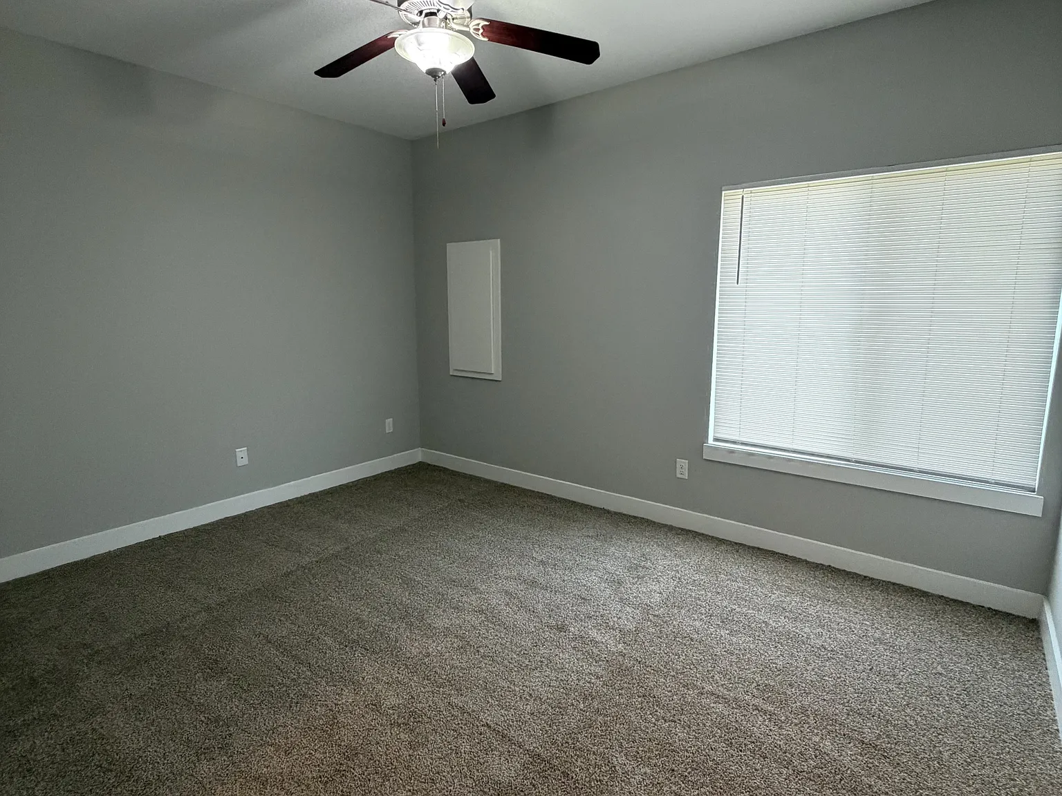 5577 North Edwards Circle - 1 — Photo 4