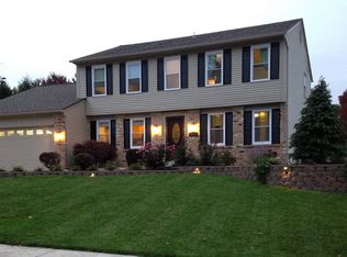 9212 Thunder Hill Pl, Fort Wayne, IN 46804