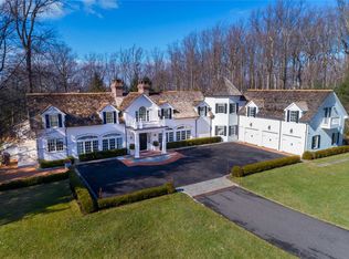 48 Lloyd Ln, Lloyd Harbor, NY 11743