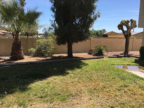 3rd image of 5002 Larkspur St
