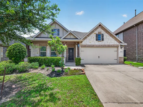 2911 Brisk Autumn Dr, Richmond, TX 77406
