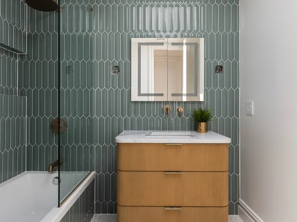 521 Monroe Street image 15 of 16