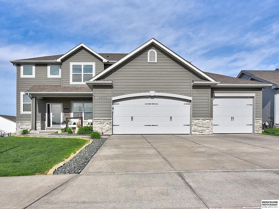 4904 N 208th Ave, Elkhorn, NE 68022 | Zillow