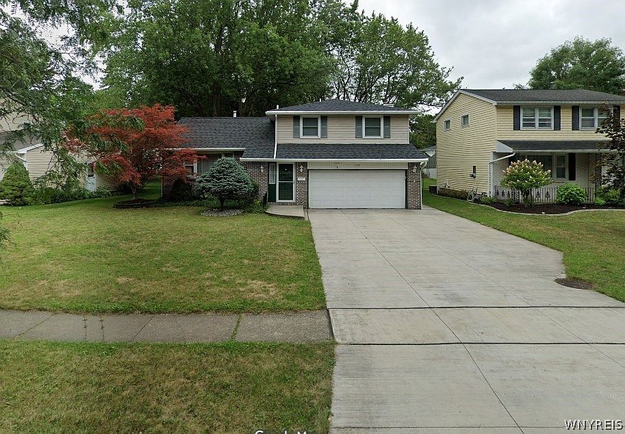1st image of 129 Ayrault Dr