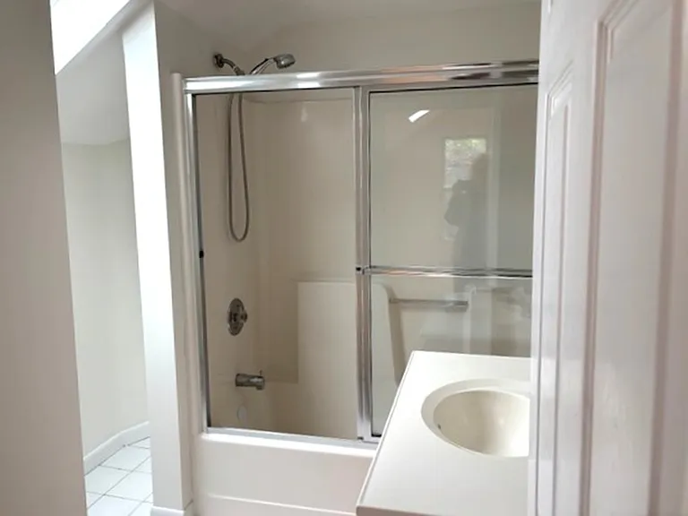 241 Nelson Ave #2 — Photo 11