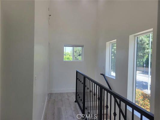 5th image of 22618 Saticoy St