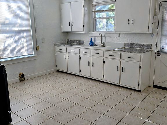 2nd image of 1701 Meridian Ave