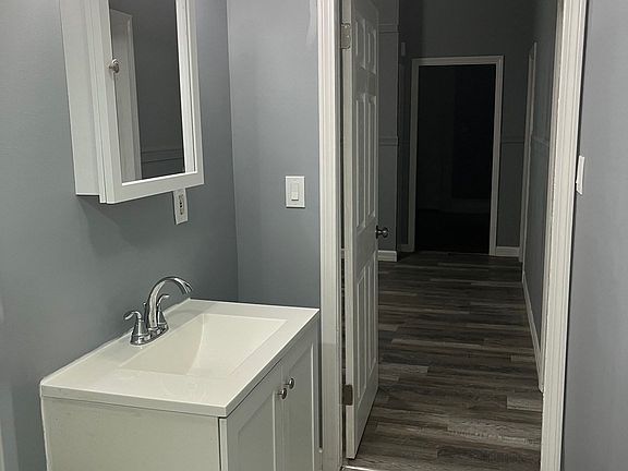 3rd image of 166 Purchase St #1