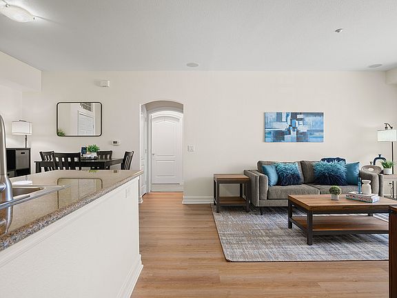 5th image of 525 11th Ave #4