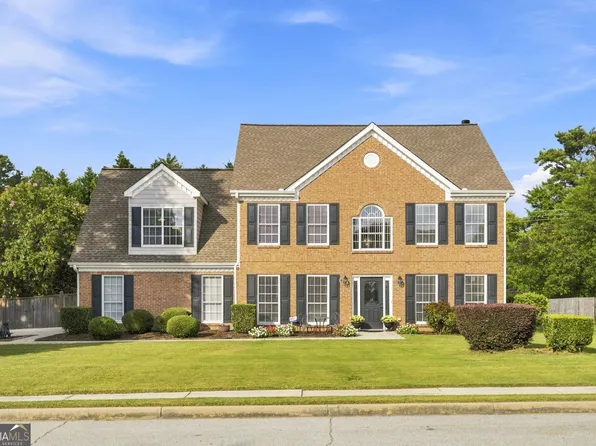 3845 Brushy Wood Ct, Loganville, GA 30052
