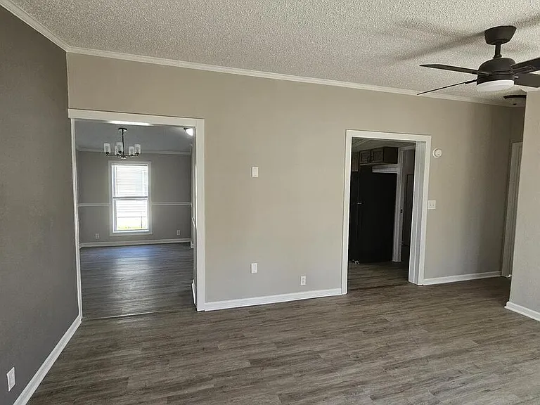 2737 W Washington Ctr #383 — Photo 3