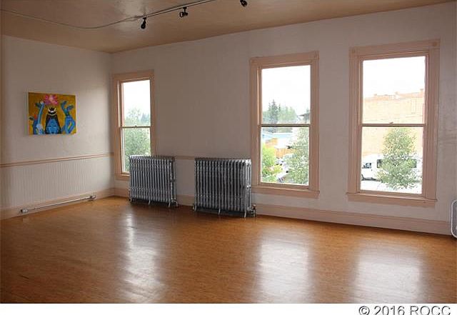 2nd image of 225 Harrison Ave