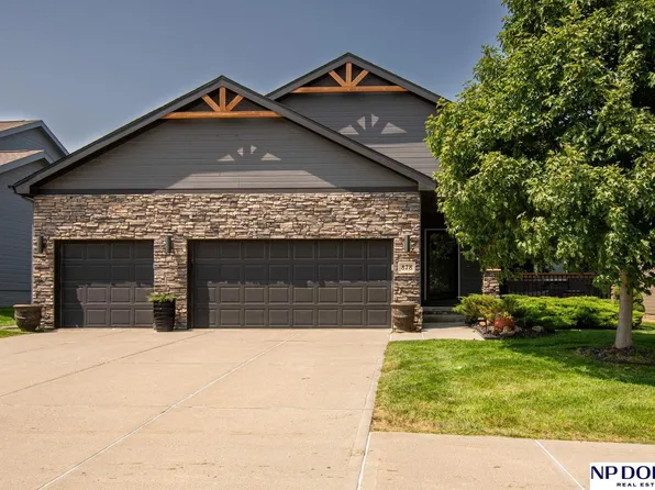 878 N Hws Cleveland Blvd, Elkhorn, NE 68022