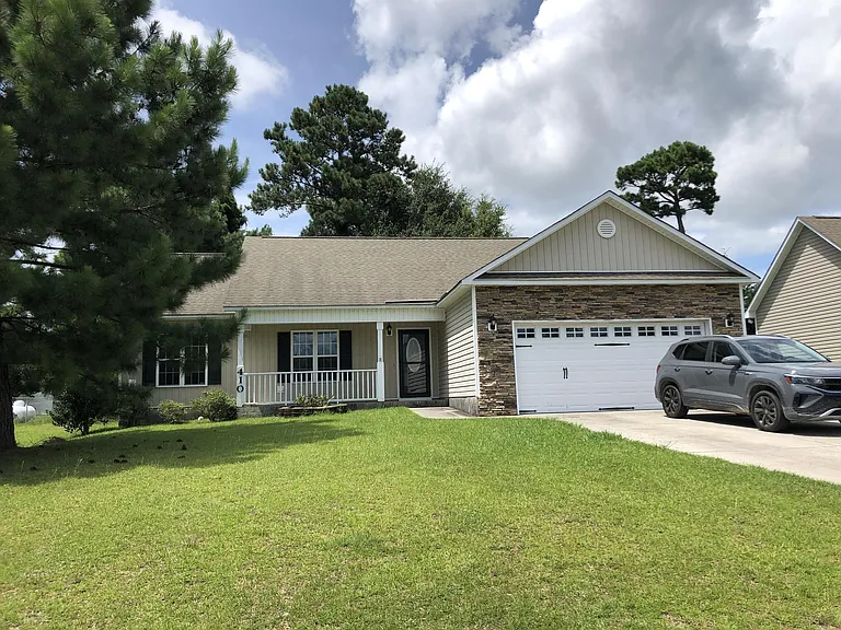 410 Jasmine Ln — Photo 25