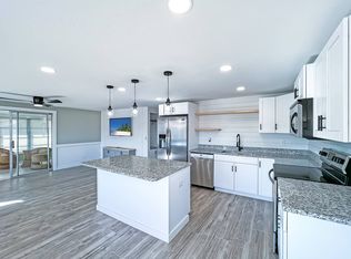 3199 Saturn Cir, North Fort Myers, FL 33903