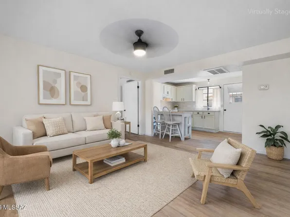 435 S Paseo Lobo, Green Valley, AZ 85614