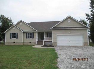 9882 Firethorn Ln, Quinton, VA 23141