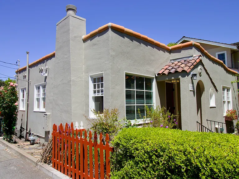 212 Gilbert Ave — Photo 31