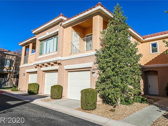 2nd image of 251 S Green Valley Pkwy Unit 2912