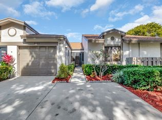 8123 Hiddenview Ter, Boca Raton, FL 33496