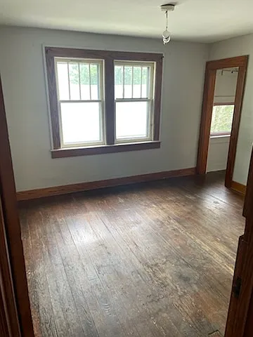 127 Allen St — Photo 13