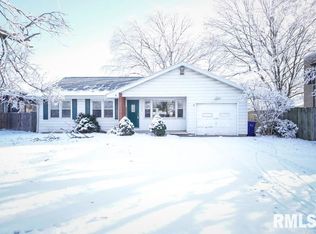 304 N Carole Ave, Hanna City, IL 61536