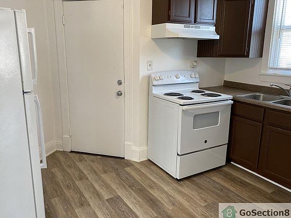 3rd image of 65 E 12th St APT 1