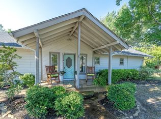 322 Austin St, Roanoke, TX 76266