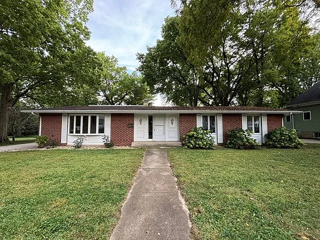 755 W Jackson St
