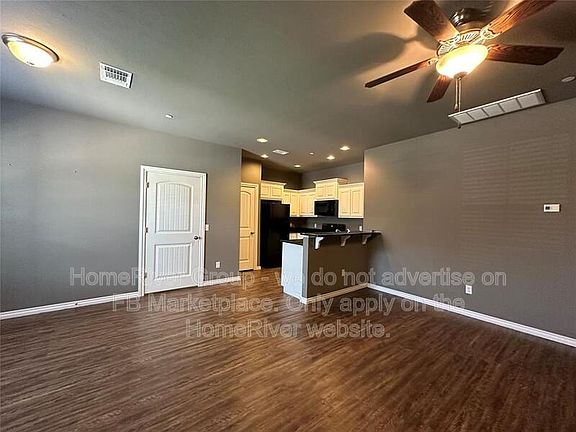 2nd image of 1028 SW 91st St
