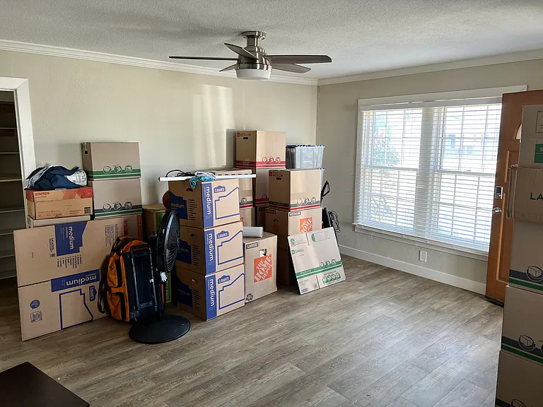 2312 Bonnie Brae Ave — Photo 2