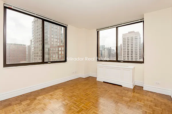 Rented by Mirador Real Estate | media 28