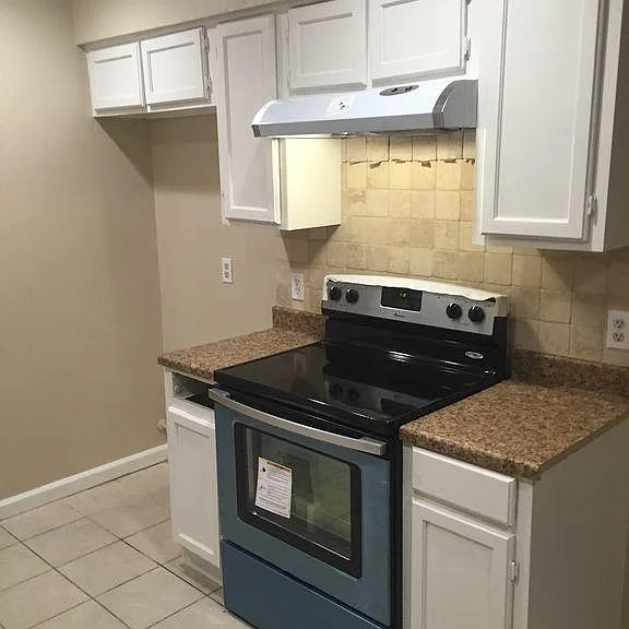 6409 Westcreek Dr — Photo 7