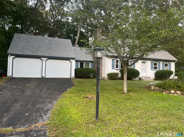 14 Marion Drive, East Lyme, CT 06333
