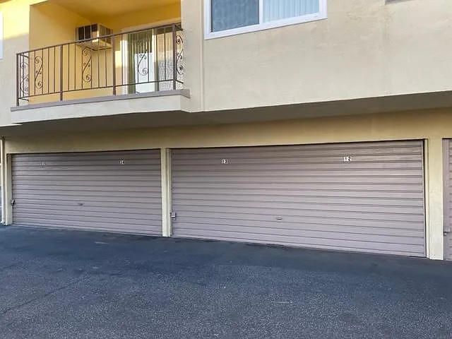 1 bed, 720 sqft, $2,000 — Photo 3
