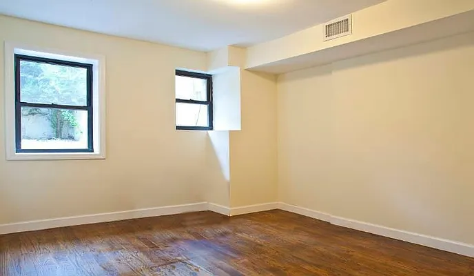 Rented by Bold New York | media 15