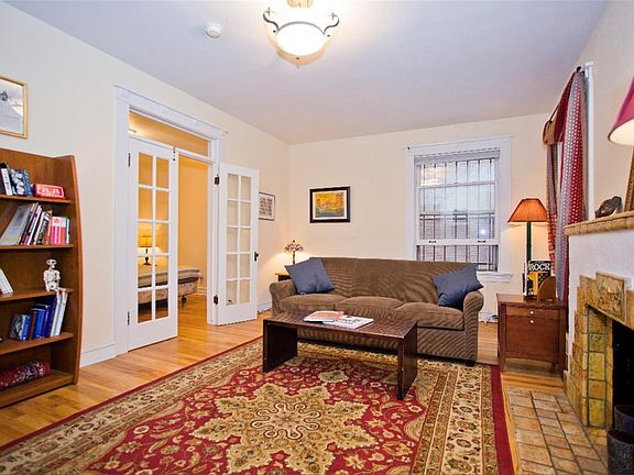 5th image of 125 E 11th Ave Unit 3