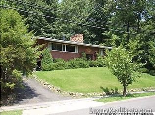 287 Lighthouse Ave, Staten Island, NY 10306