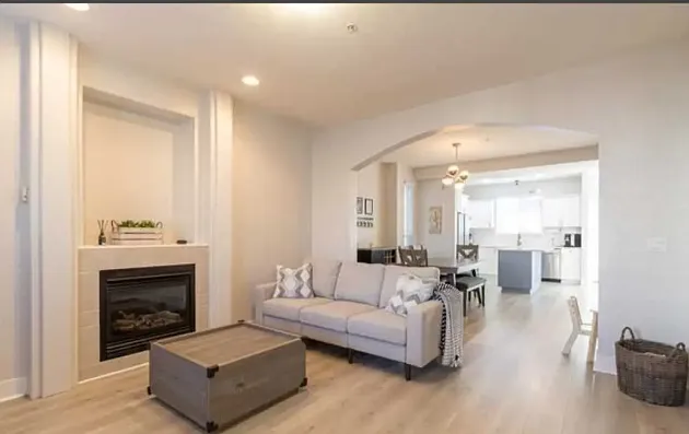 24350 101a Ave — Photo 2