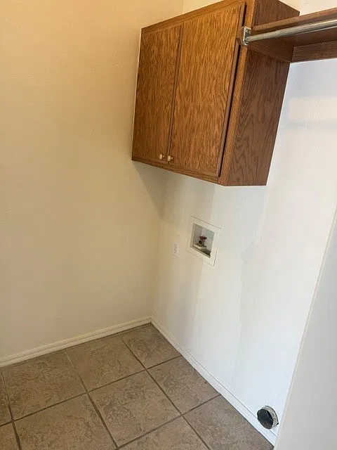 2 bed, 1072 sqft, $1,400 — Photo 4