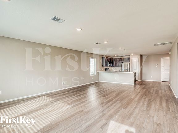 2nd image of 3363 Avary River Ln