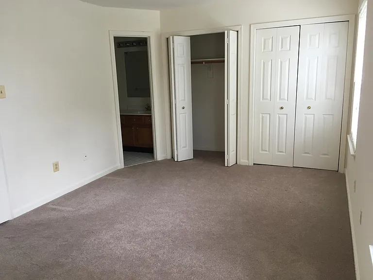 1443 Four Point Ct — Photo 9