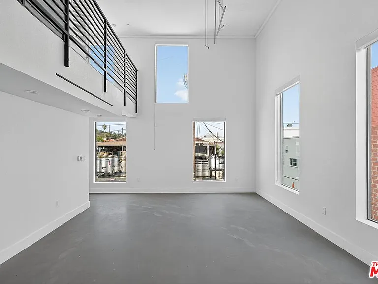 2412 Eads St #2 — Photo 8
