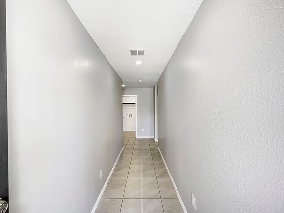 4th image of 4052 Dublin Ridge Dr