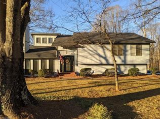 109 Rosewood Ln, King, NC 27021