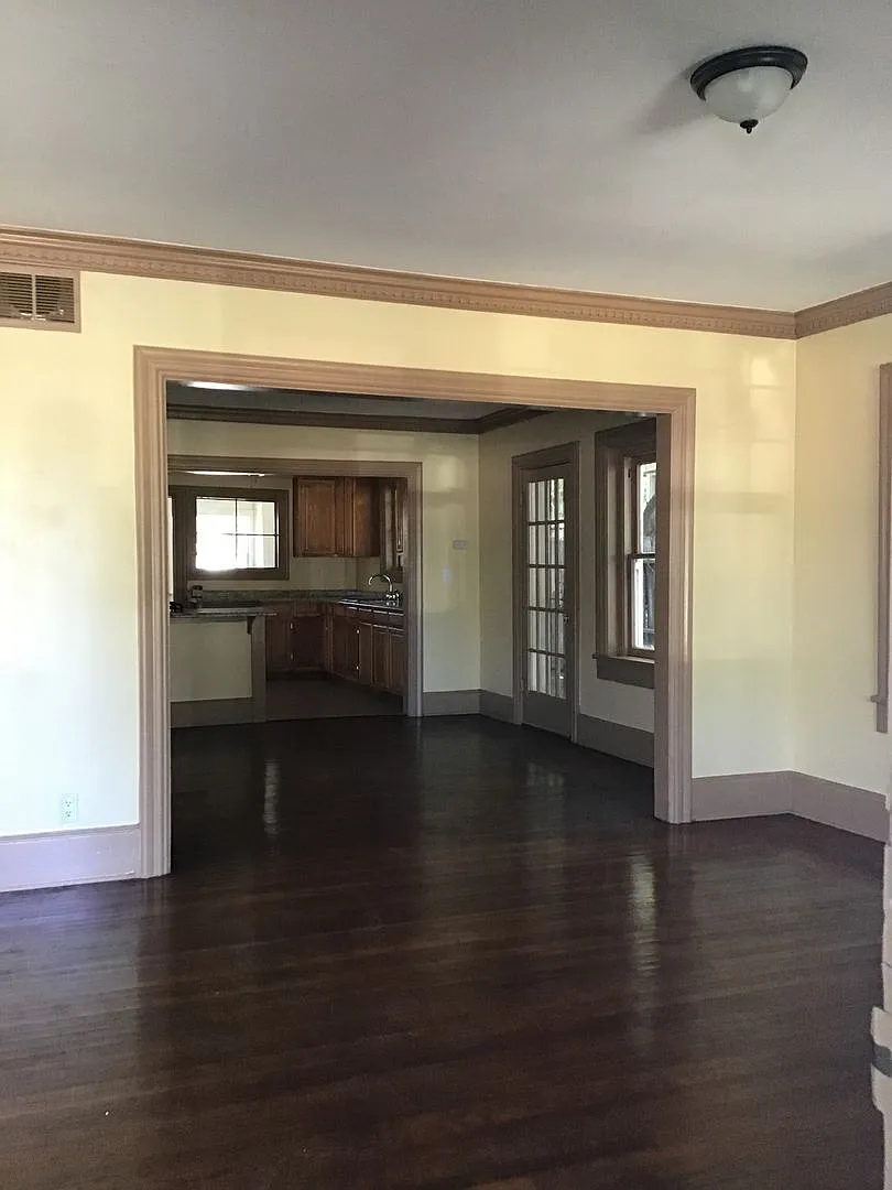 510 H Street — Photo 1