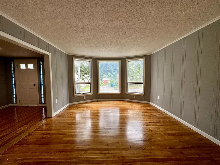 18-20 Norwood Street — Photo 10