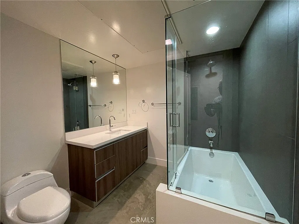 1 bed, 750 sqft, $3,100 — Photo 4