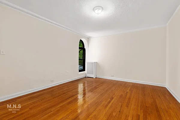 Rented by MNS | media 3